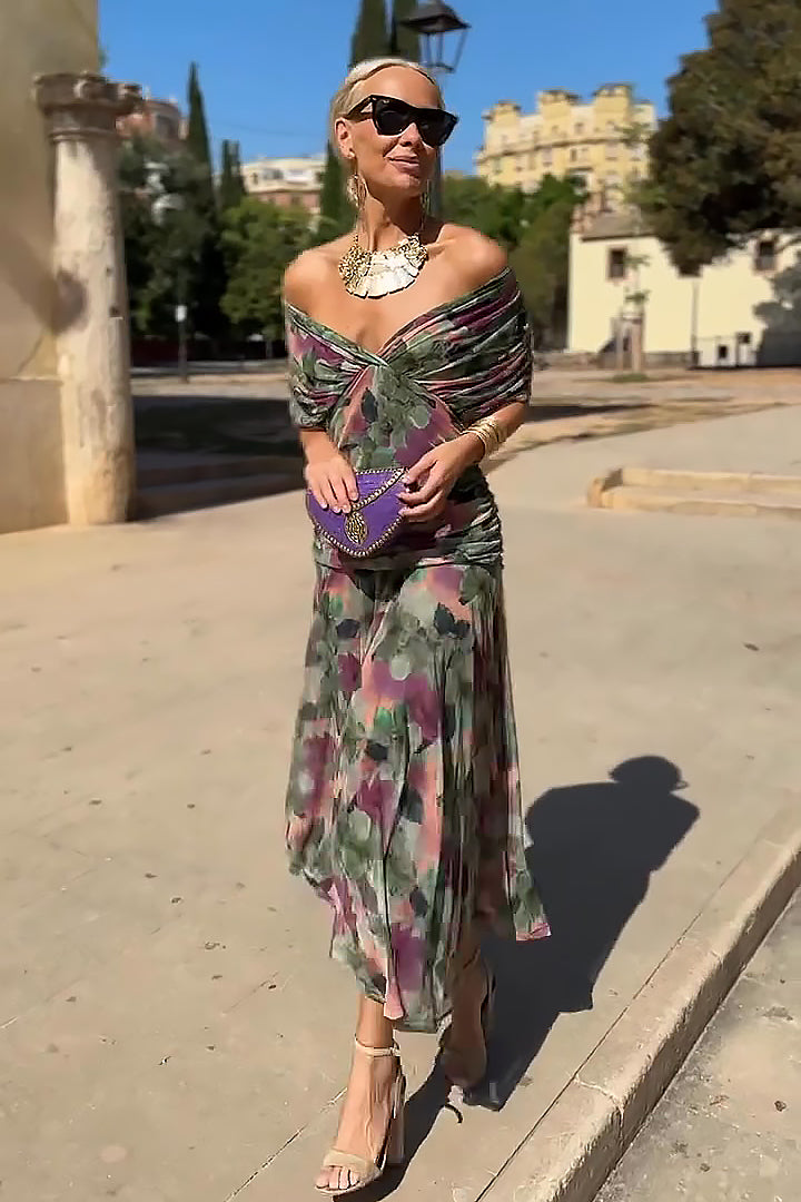 Louise | Graceful Pleated Maxi Dress